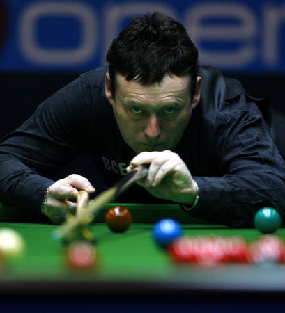 賽中他們努 賽中他們努